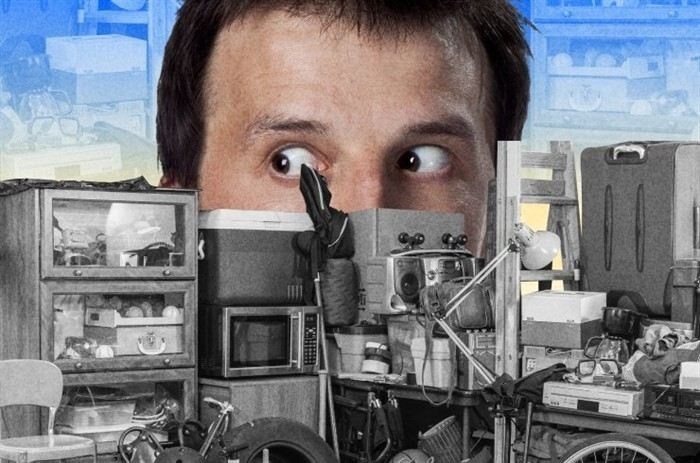 Что делать, если соседи заливают, а в квартиру пускать отказываются?