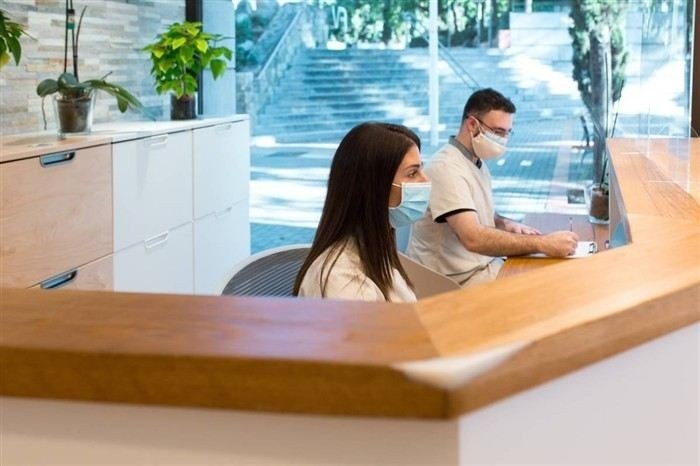 Как правильно составить претензию на возврат средств за некачественную услугу?