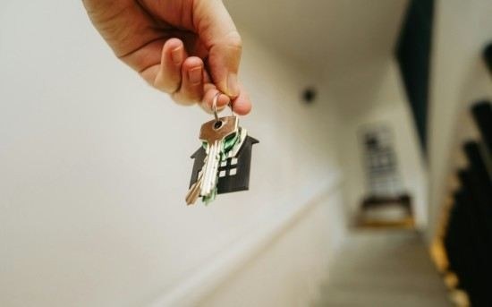 Шаг 1. Обратитесь в бухгалтерию по месту работы