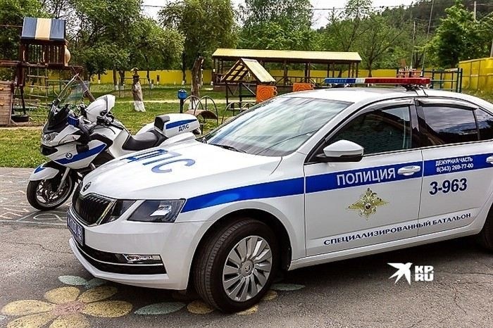 Какие требования для устройства в Госавтоинспекцию?