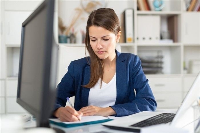 Как правильно оформить приказ об увольнении при отказе от подписания