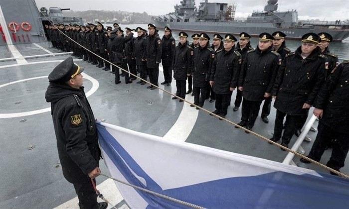 Срочники в морской пехоте: как пройти службу?