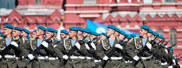 Сколько человек в полку солдат?